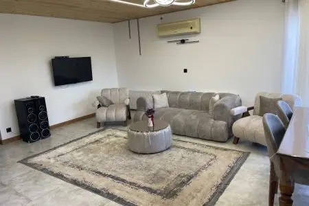 ویلا استخردار با معماری چوبی در چالوس، عکس ۴