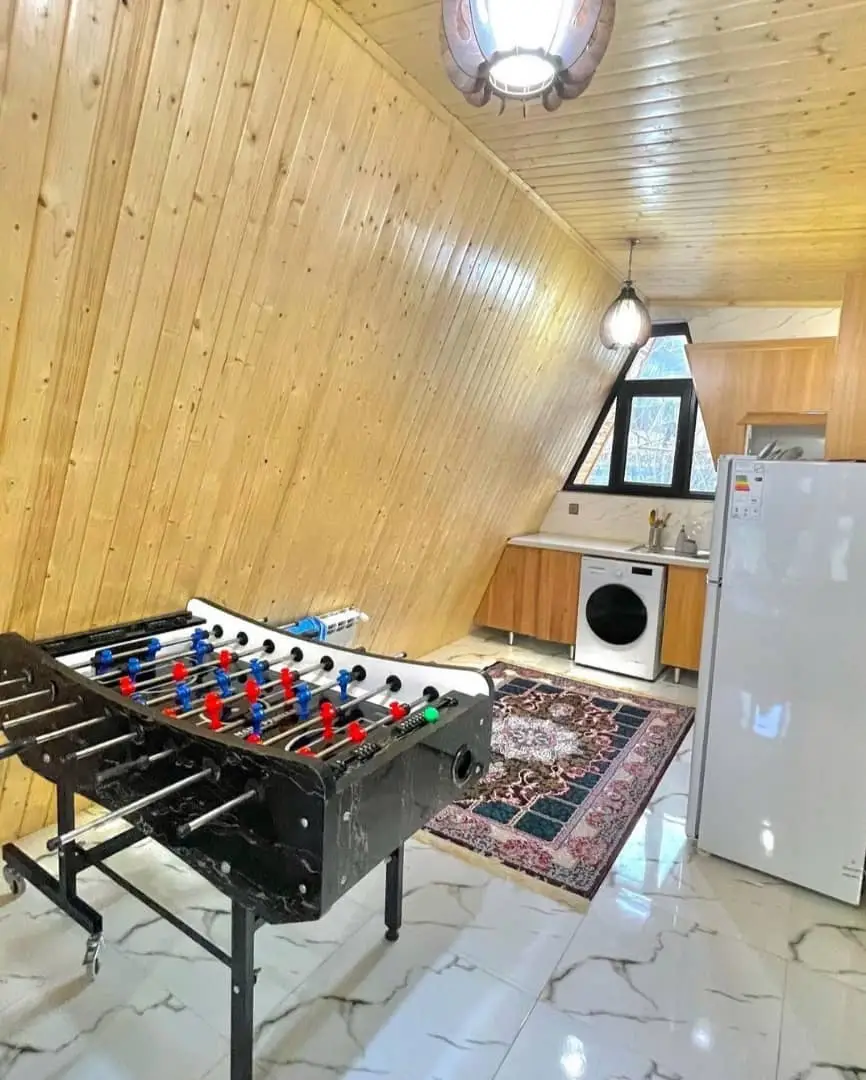 اجاره کلبه چوبی استخردار در لفور - شارقلت، عکس ۵